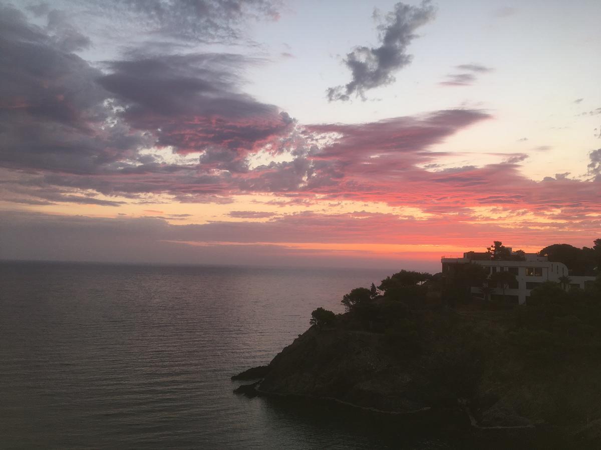 Hotel Arago Cerbère Esterno foto